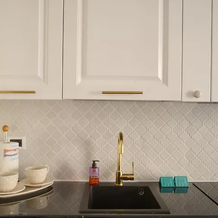 Umberto I 아파트 *